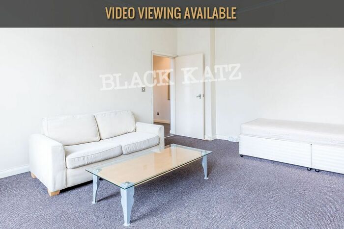 2 Bedroom Flat To Rent In Dalston Lane, London, E8