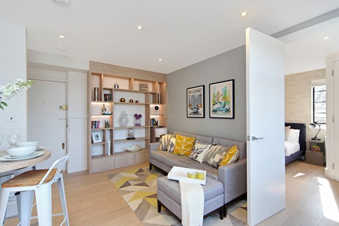 1 Bedroom Flat To Rent In Sloane Avenue, Chelsea, SW3