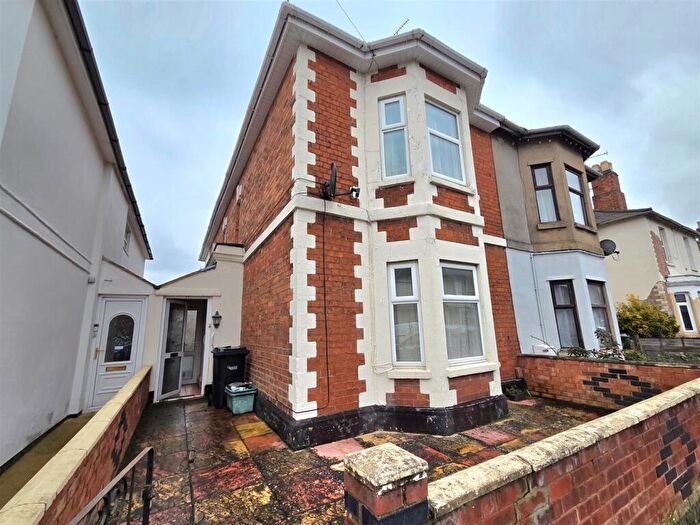 5 Bedroom Semi Detached House For Sale In Howard Street, Gloucester, GL1