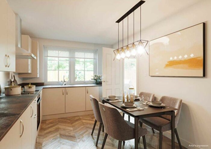 3 Bedroom Mews For Sale In Woodbury, Kings Park, SK10