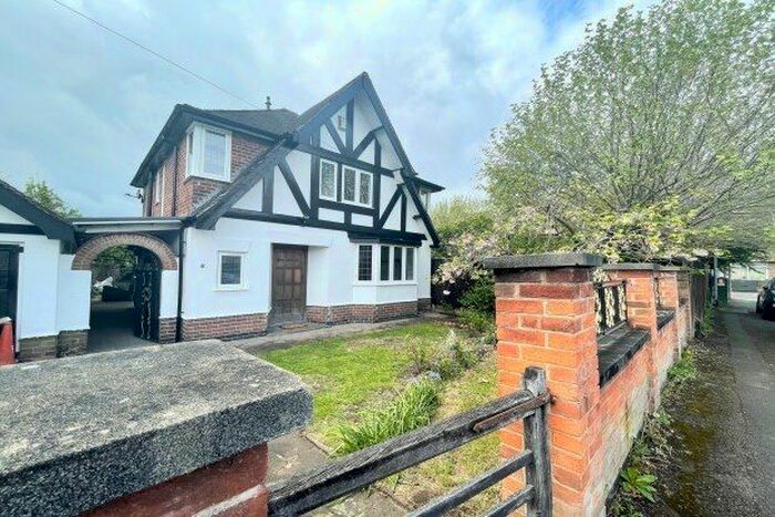 3 Bedroom Detached House To Rent In Rose Grove, Nottingham, NG9