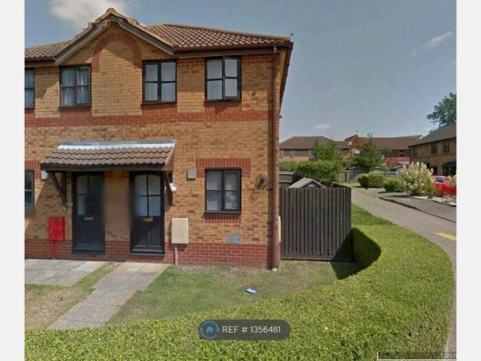 2 Bedroom Semi-Detached House To Rent In Blackham Court, Milton Keynes, MK6