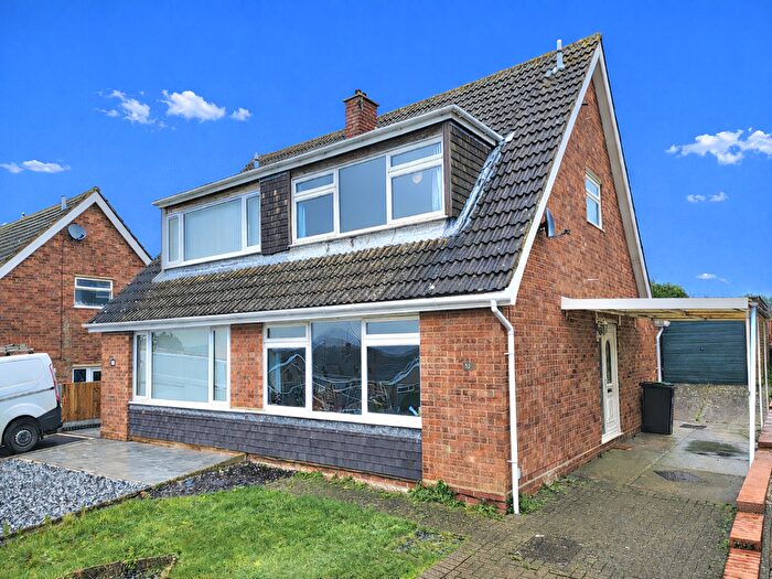 3 Bedroom Semi Detached House For Sale In Thornhill Road, Claydon, Ipswich, Suffolk, IP6