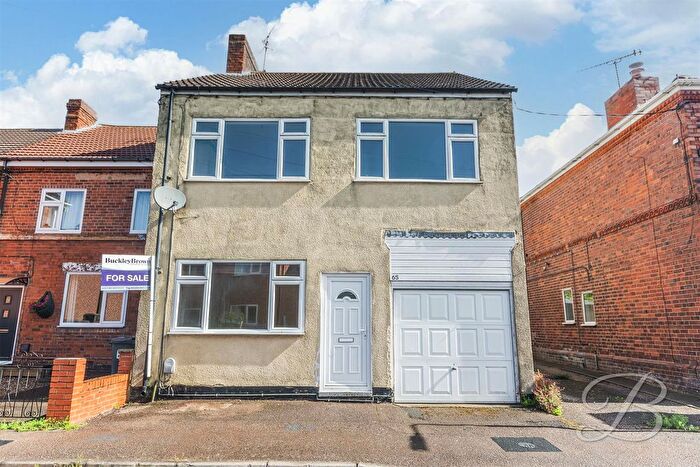 3 Bedroom Semi-Detached House For Sale In Selwyn Street, Hillstown, Bolsover, Chesterfield, S44