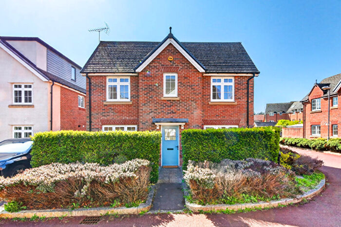 4 Bedroom Detached House For Sale In Blackcap Lane, Bracknell, RG12