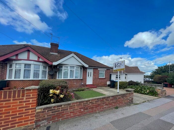 2 Bedroom Bungalow To Rent In Newington Road, Ramsgate, CT12
