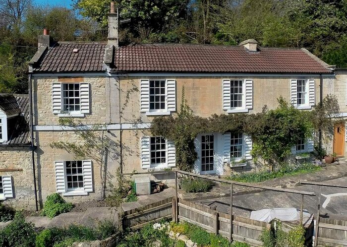 5 Bedroom Detached House For Sale In Washwell, Box, Corsham, SN13