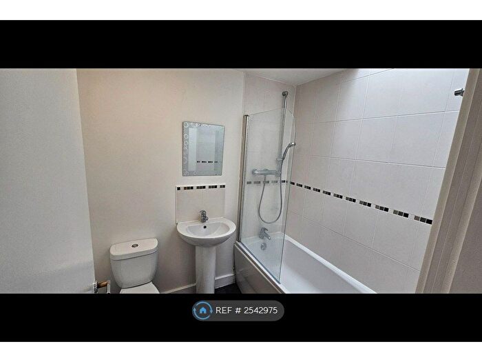 2 Bedroom Detached House To Rent In Shaftesbury Crescent, Derby, DE23