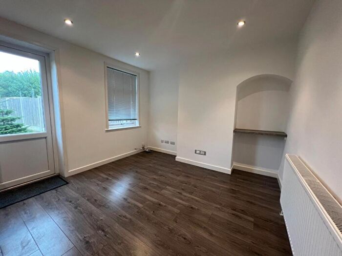 4 Bedroom House To Rent In Coleford Road, Bristol, BS10