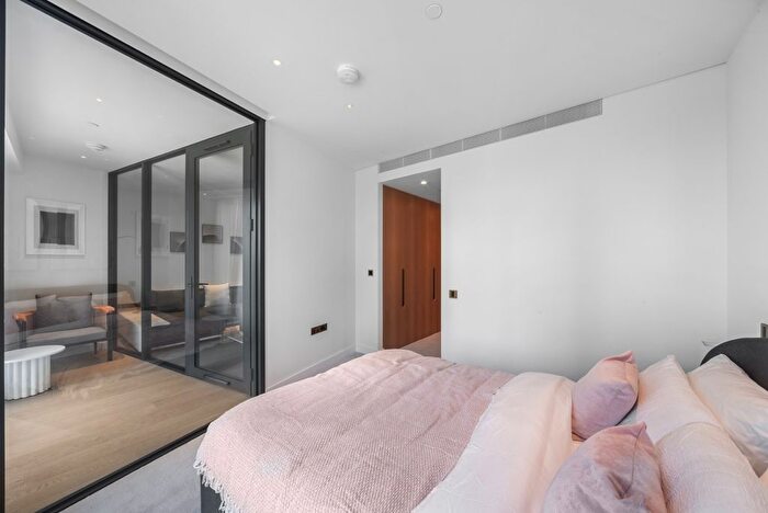 1 Bedroom Flat To Rent In River Park Tower, London, SW8