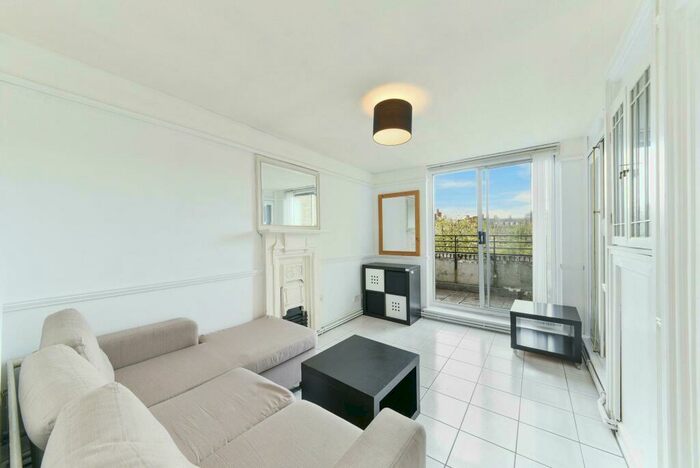 1 Bedroom Flat To Rent In Burr Close, London, E1W