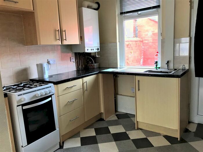 2 Bedroom End Of Terrace House To Rent In Cypress Grove, Blackpool, FY3