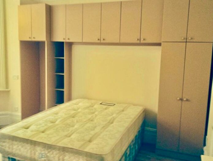 Studio To Rent In Walm Lane, London, NW2