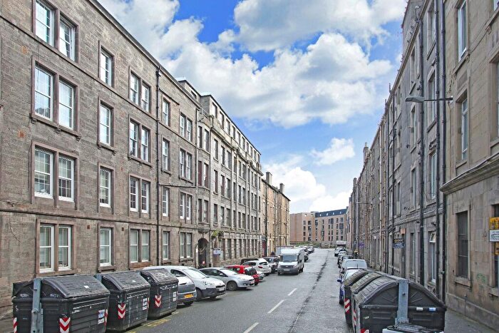 1 Bedroom Flat To Rent In Bothwell Street, Easter Road, Edinburgh, EH7
