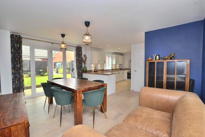 3 Bedroom Detached House To Rent In Gambet Road, Brockworth, Gloucester, Gloucestershire, GL3