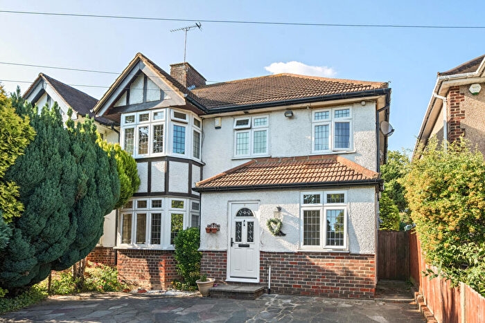 4 Bedroom Semi Detached House For Sale In Spur Road, Orpington, BR6