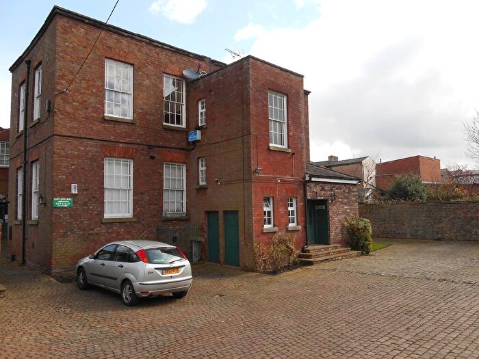 1 Bedroom Apartment To Rent In Chapel Street, Macclesfield, SK11