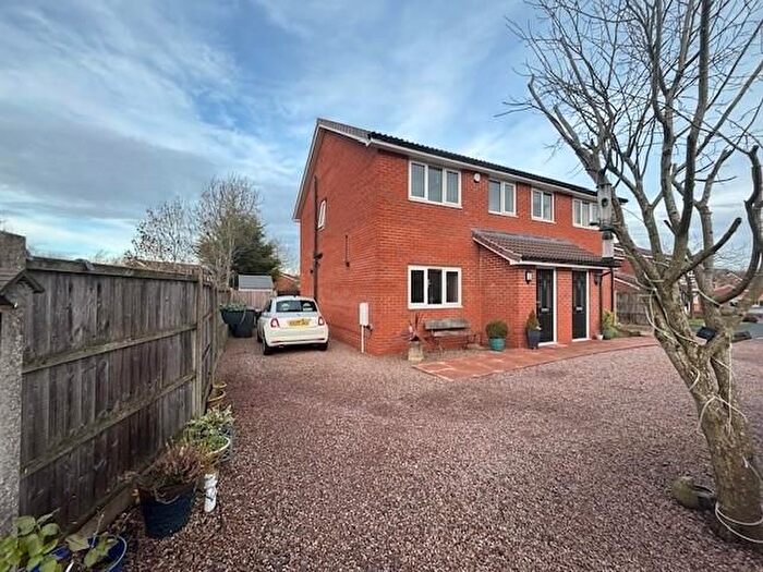 3 Bedroom Semi Detached House For Sale In Woodrush Heath, The Rock, TF3