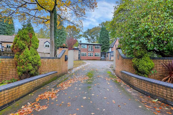 5 Bedroom Detached House To Rent In Rosemary Hill Road, Sutton Coldfield, B74