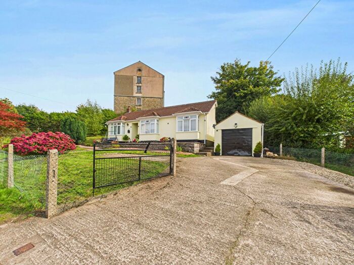 2 Bedroom Bungalow For Sale In Victoria Street, Cinderford, GL14