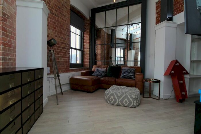 1 Bedroom Flat To Rent In College Street, Ipswich, IP4