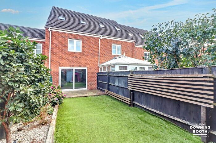 3 Bedroom Town House For Sale In Windrush Close, Pelsall, Walsall, WS3