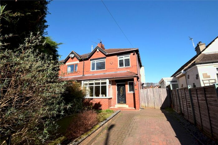 3 Bedroom Semi-Detached House To Rent In Outwood Lane, Horsforth, Leeds, West Yorkshire, LS18