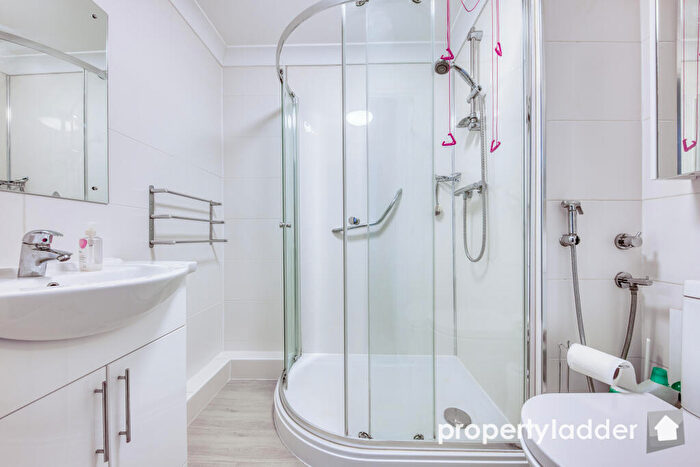 1 Bedroom Apartment For Sale In Earlham Road, Norwich, Norfolk, NR2