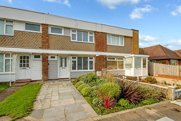 3 Bedroom Terraced House To Rent In Dolphin Way, Rustington, BN16
