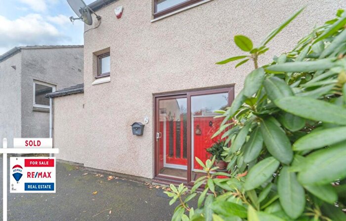 4 Bedroom Terraced House For Sale In Dawson Avenue, Livingston, EH54