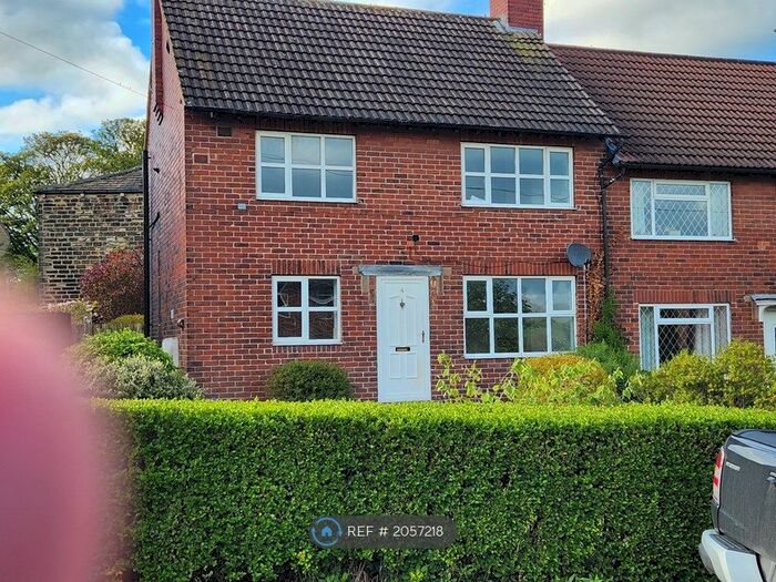 3 Bedroom Semi-Detached House To Rent In Hill Top Crescent, Mirfield, WF14