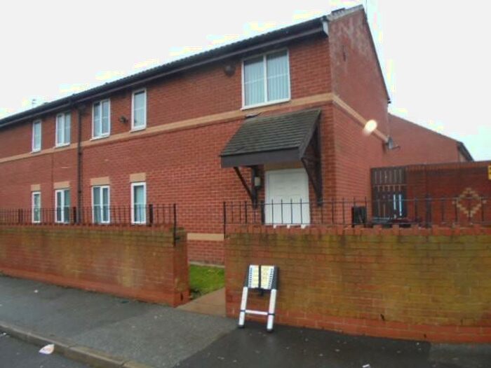 3 Bedroom Semi-Detached House To Rent In Eastfield Walk, Liverpool, Merseyside, L32