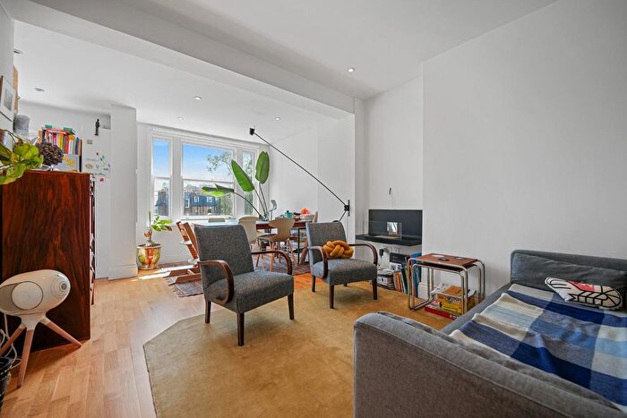 4 Bedroom Maisonette To Rent In Batoum Gardens, London, W6