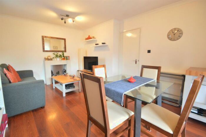 1 Bedroom Apartment To Rent In Parkview, St. Lukes Road, Maidenhead, Berkshire, SL6