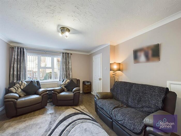 3 Bedroom Link Detached House For Sale In St. Stephens Court, Undy, Caldicot, NP26
