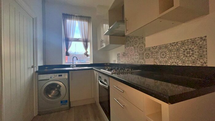 2 Bedroom Terraced House To Rent In Cecil Street, Armley, Leeds, LS12