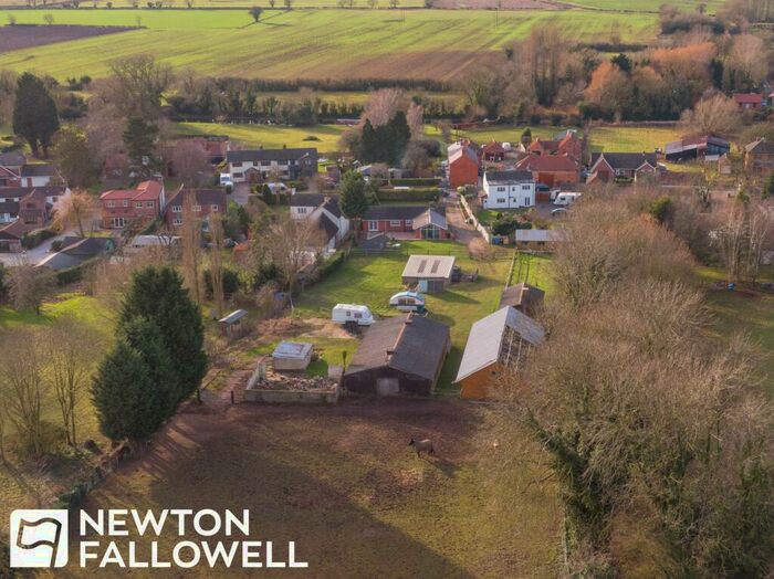 4 Bedroom Bungalow For Sale In Main Street, Hayton, DN22