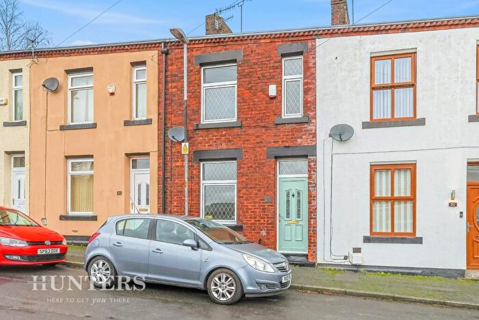 2 Bedroom Terraced House For Sale In James Street, Littleborough, OL15