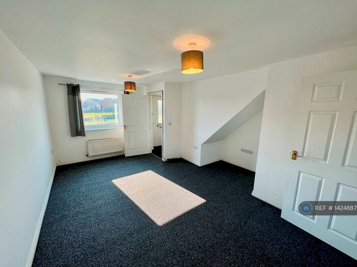4 Bedroom End Of Terrace House To Rent In St. Edmunds Walk, Hampton Centre, Peterborough, PE7