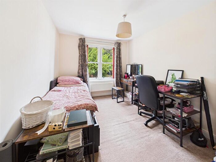 2 Bedroom Apartment To Rent In Wirksworth Road, Duffield, Derby, DE56