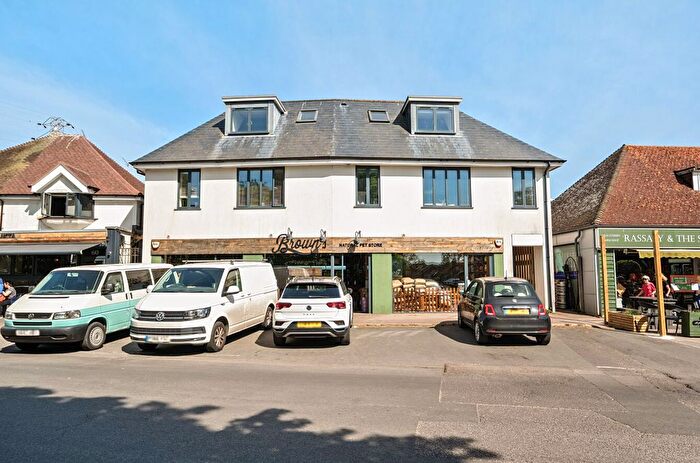 2 Bedroom Flat For Sale In Ferring Street, Ferring, BN12