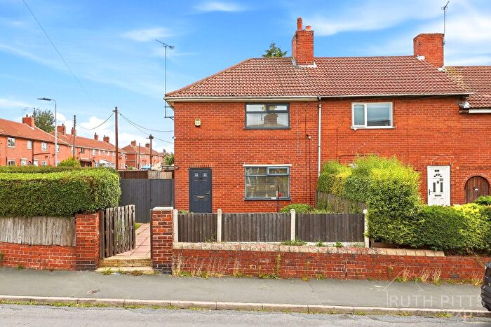 2 Bedroom End Of Terrace House For Sale In School Street, Upton, WF9