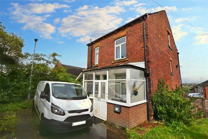 2 Bedroom Semi-Detached House To Rent In Alfred Street, Churwell, Morley, Leeds, LS27