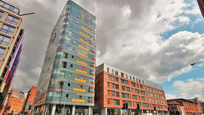 2 Bedroom Flat To Rent In Nuovo Apartments, Great Ancoats Street, Manchester, M4
