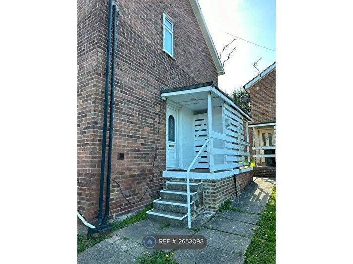 1 Bedroom Flat To Rent In Morris Avenue, Rawmarsh, Rotherham, S62