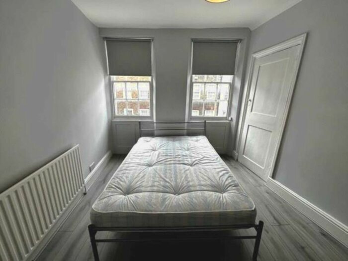 1 Bedroom Flat To Rent In Frith Street, Soho, W1D