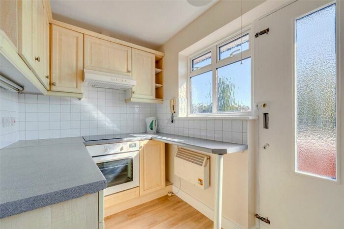 Studio To Rent In St. Leonards Road, London, SW14