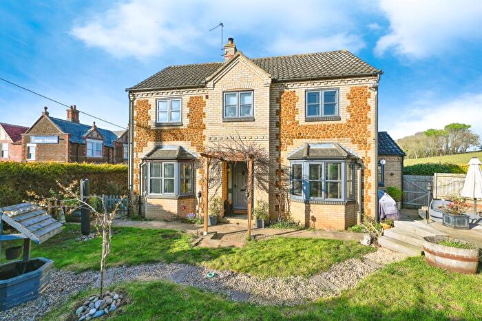 3 Bedroom Detached House For Sale In Manor Road, Dersingham, King'S Lynn, PE31