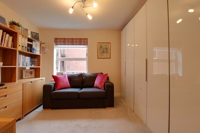 2 Bedroom Apartment To Rent In Oakover Grange, Walton, ST17