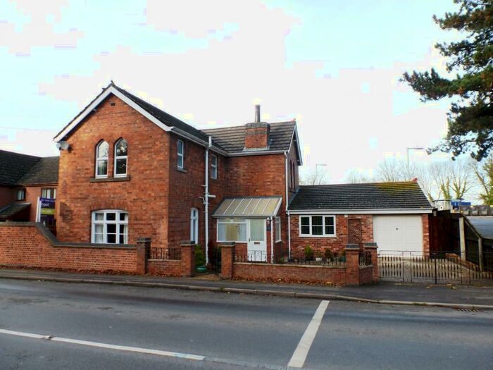 3 Bedroom Detached House To Rent In Station Road, Metheringham, Lincoln, LN4